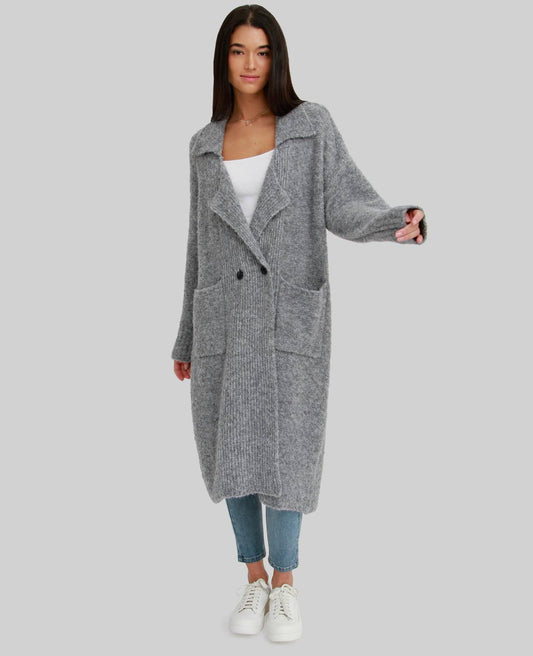 The Born to Run Sweater Coat, a conscious coatigan in a cozy gray knit, blending functionality with fabulous style.